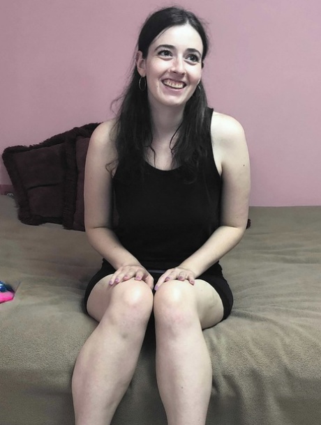 Chloe Faye sexy star galleries
