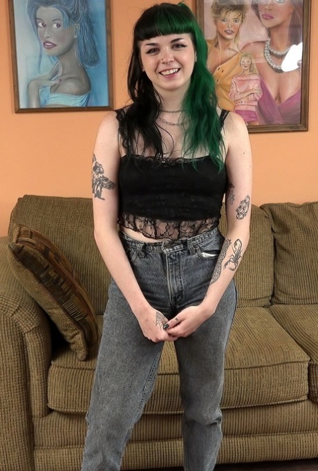 emo pornografii zdarma sbírka