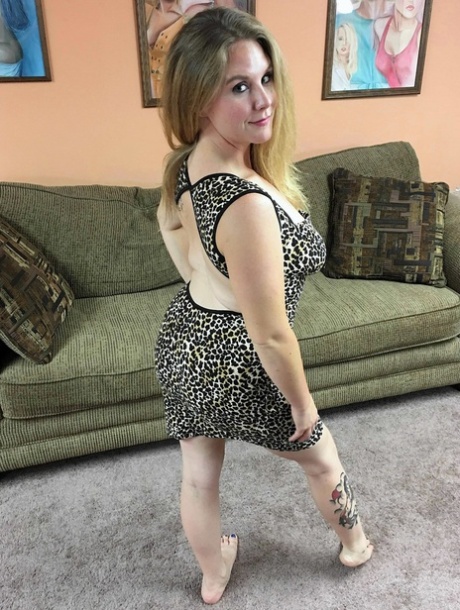 curvy petite free xxx pic