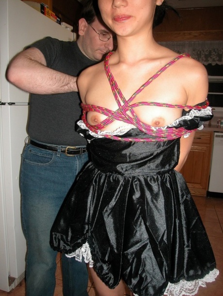 BDSM amateur chaud joli archive