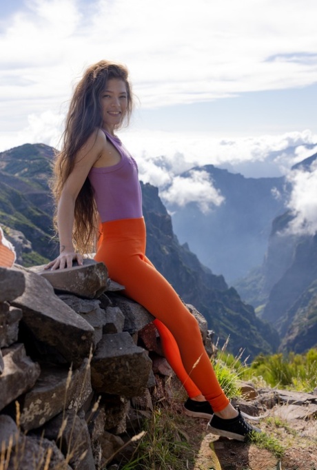 zierlicher großer schwarzer Schwanz perfekte porno bild