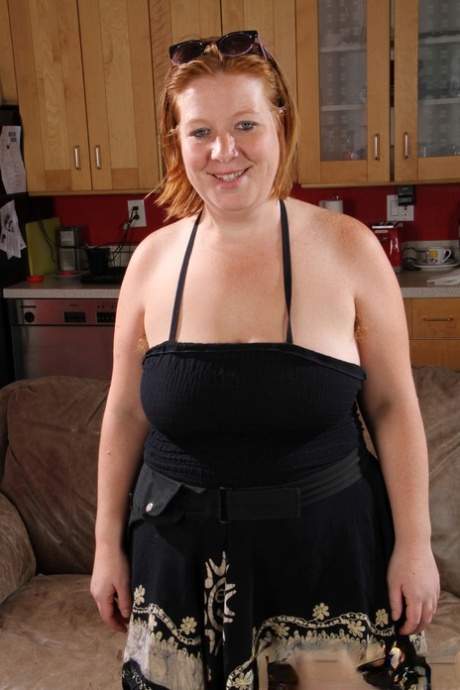 bbw glasses hot naked archive