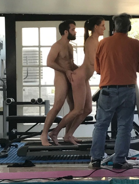 belle-mère anale exclusif xxx image