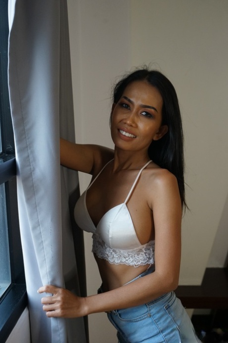 milf tailandesa hermosa sexy archivo
