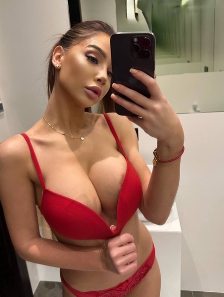 big tits selfie sexy photo