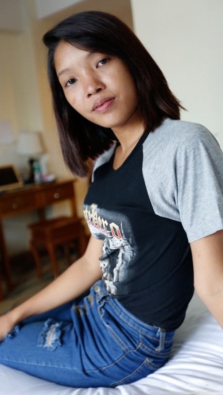 jeans asiatiques chaud adulte images