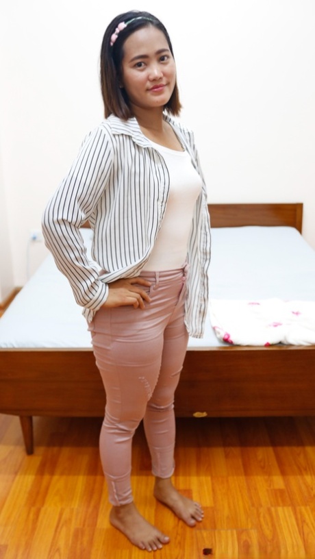 ぽっちゃりアジア人 ベスト 写真