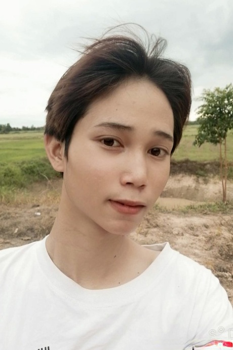 tiny ladyboy art naked archive