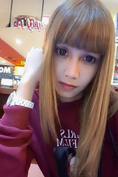 petite ladyboy meilleur img
