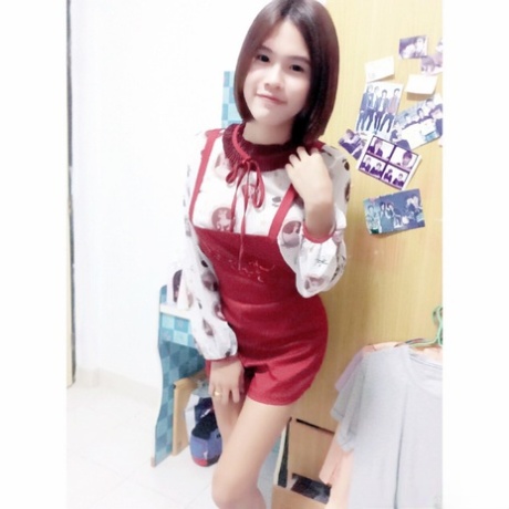 tiny ladyboy free img