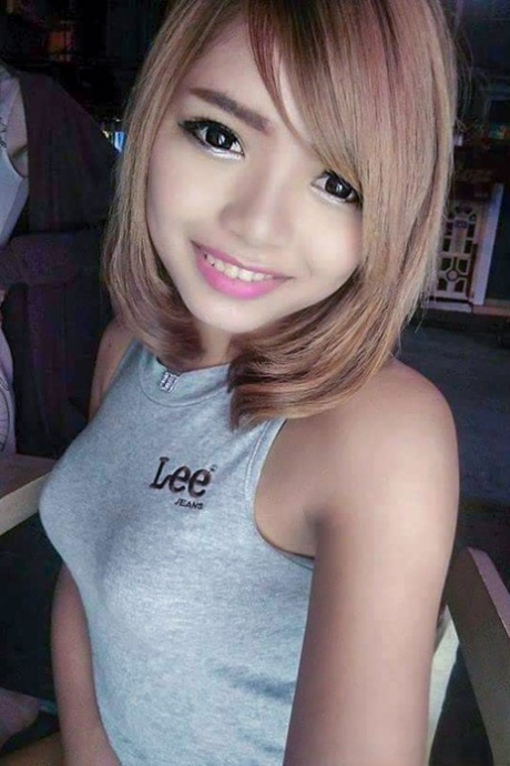 petite ladyboy nu pornographique images