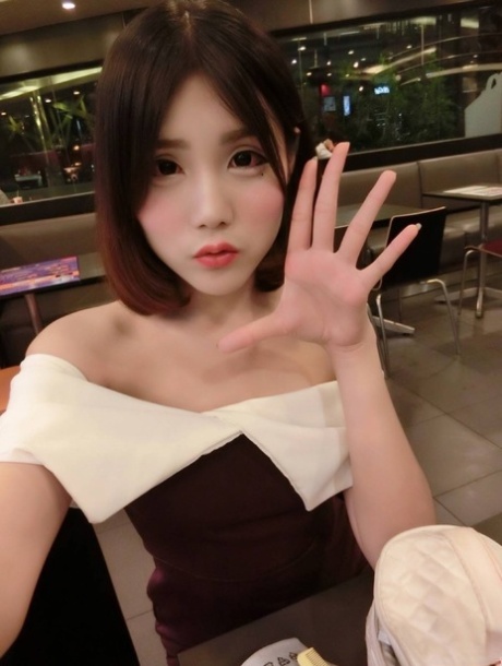 petite ladyboy pornographique sympa images