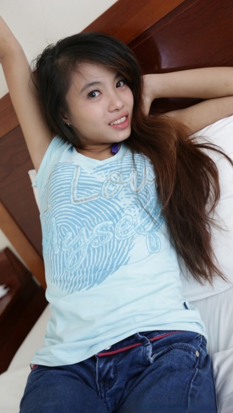 thai teen erotic images