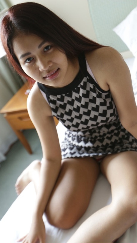 petite asian nice pictures