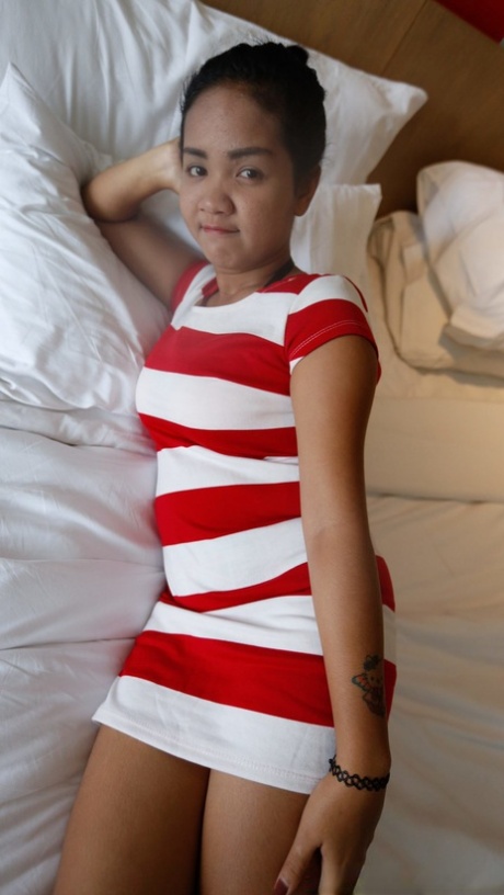 maman asiatique nu image