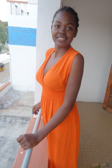 african teen beautiful nude archive