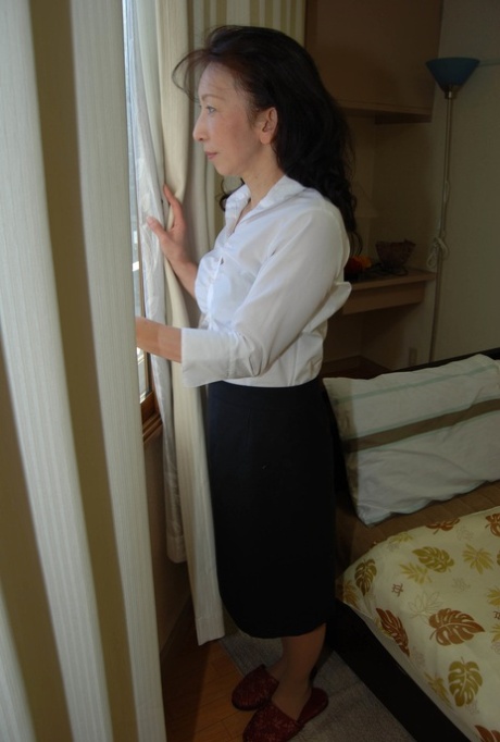 asiatisk bedstemor xxx høj kvalitet Foto
