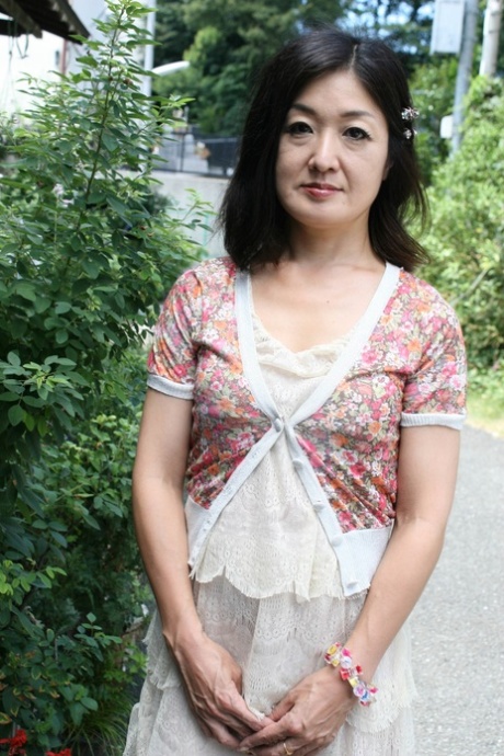 亚洲老奶奶 性感裸體 圖片