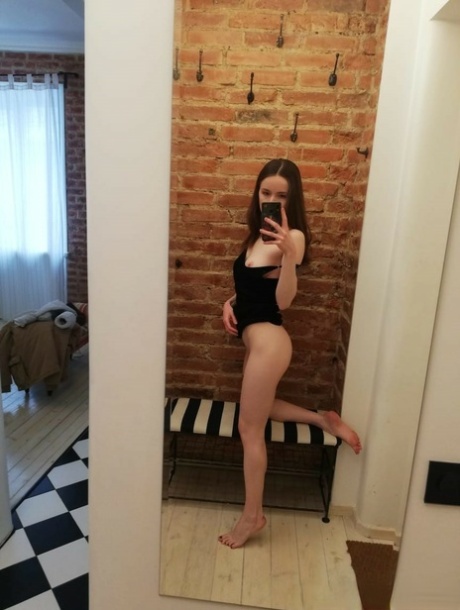 Amateur-Teen-Selfie nacktheit pornographische fotos