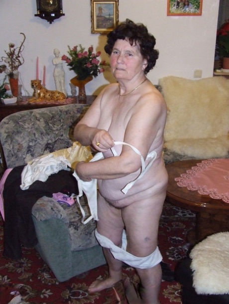 old fat granny top pic