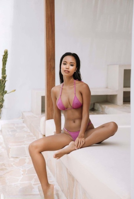 petit bikini belle érotique image