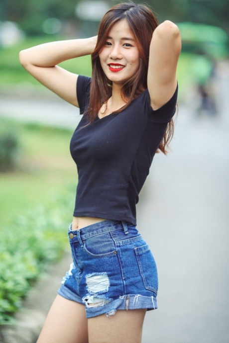 asijské kraťasy sexy akty fotografie