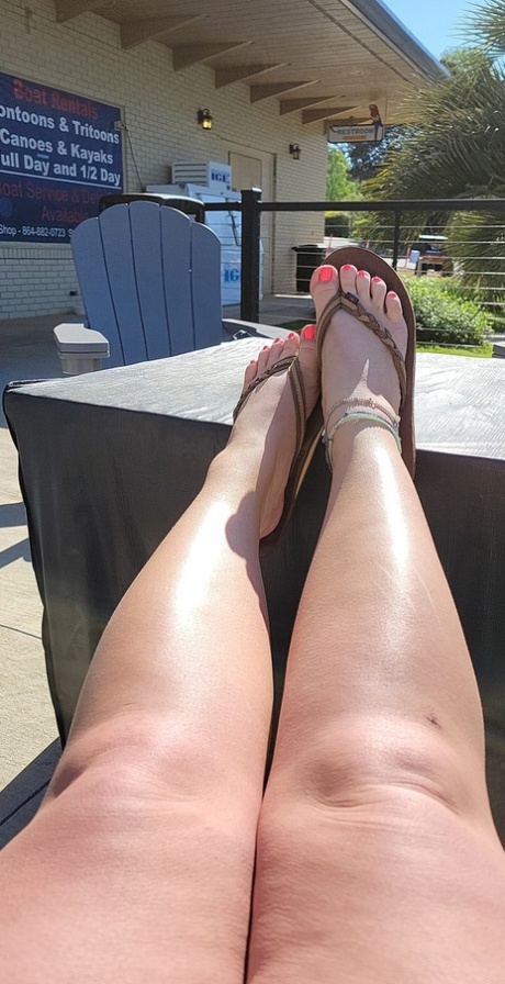 sandals porno galleries