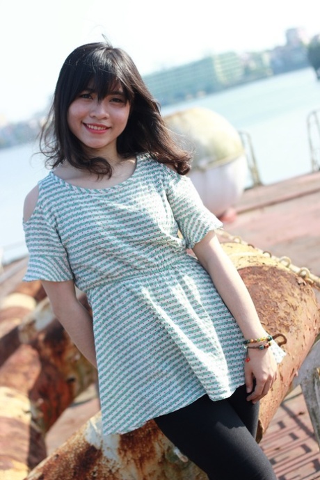 asiatique en plein air sexe gratuit photo