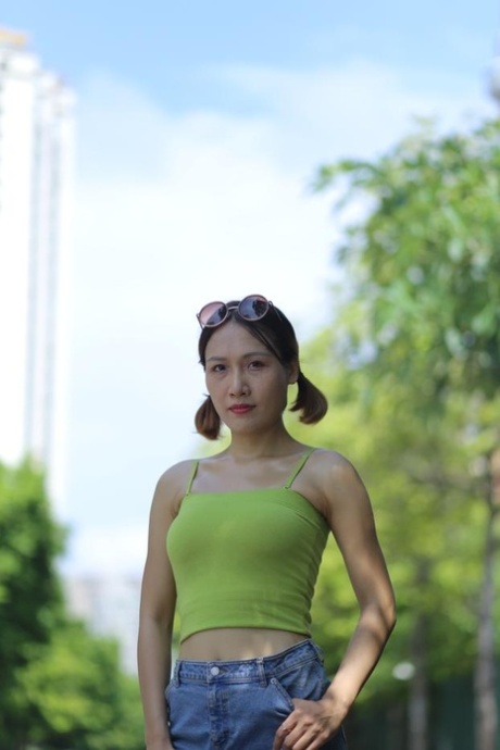 public asiatique nu pornographique photo