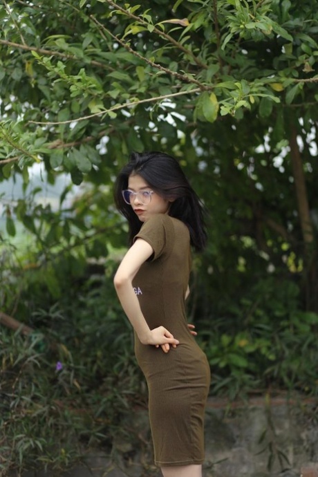 asijské šaty zdarma hd galerie
