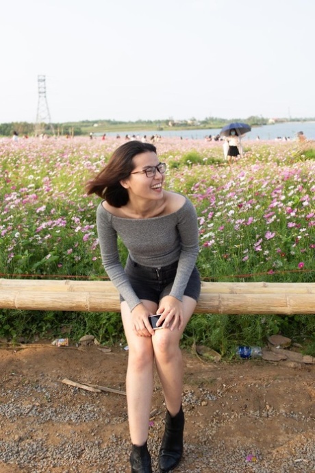 asian glasses hot sex gallery