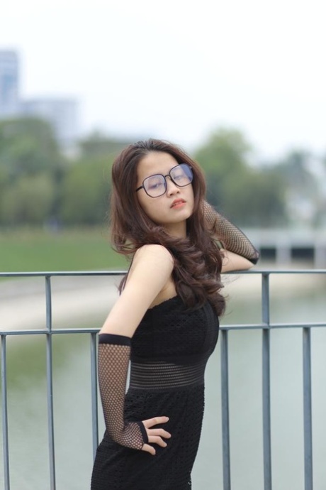 asian glasses art xxx pic