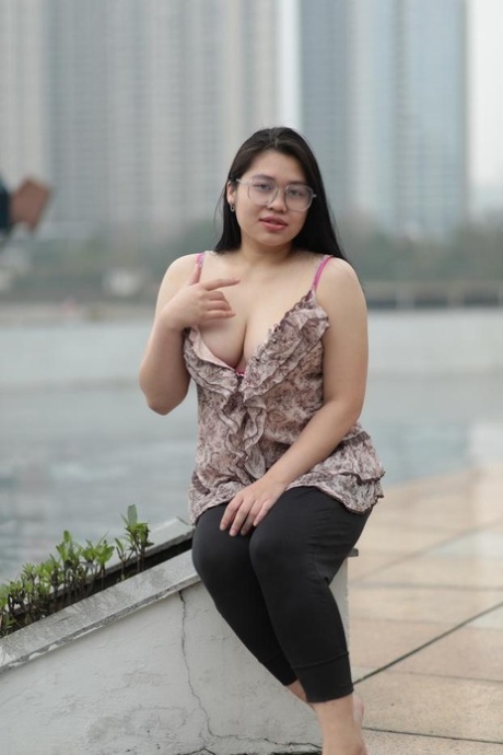orgie de gros seins érotique parfait collection