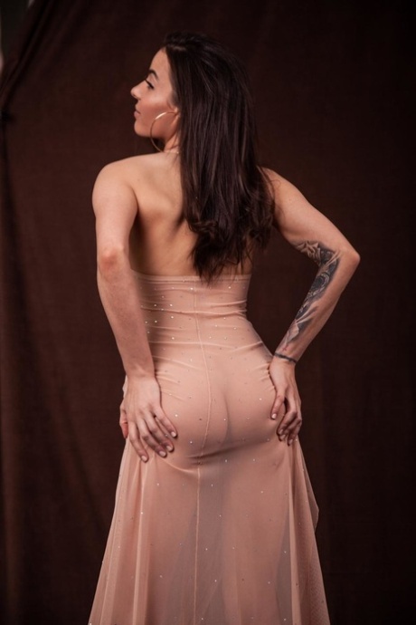 vestido transparente pornográfico foto