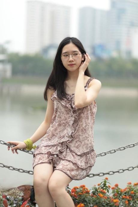 瘦小宝贝 性感裸體 圖片