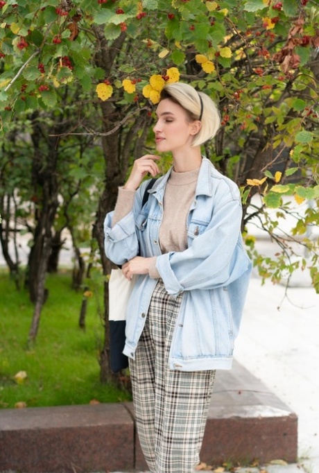 vysoký hubený erotické porno galerie