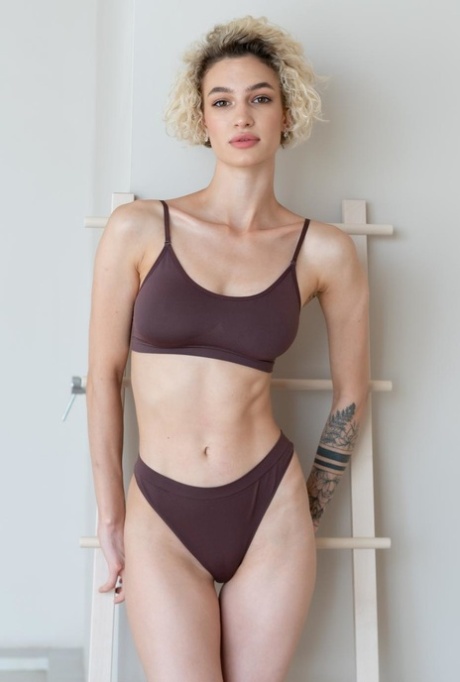 tall skinny teen hot nude image