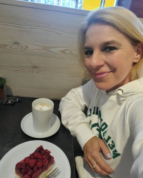 milf-selfie xxx hd galleri