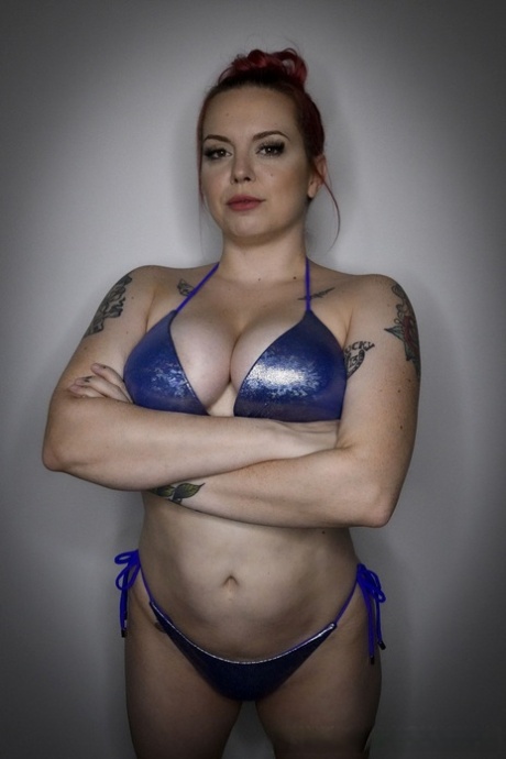 curvy bikini beautiful porn photos