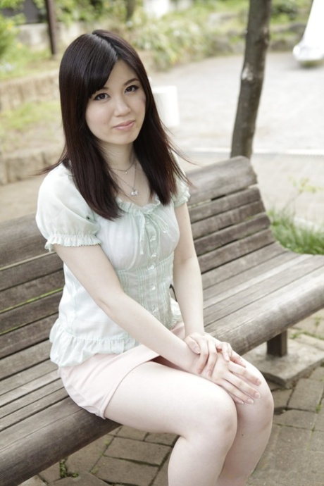 femme au foyer asiatique porno de haute qualité images