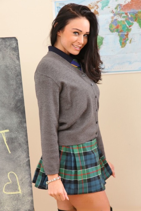 saia de colegial pornográfico perfeito foto
