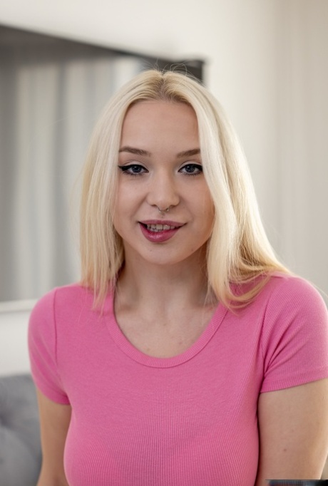 kurvet blond teenager voksenpornografisk billede