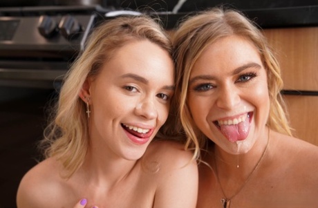 lesbian threesome free picture