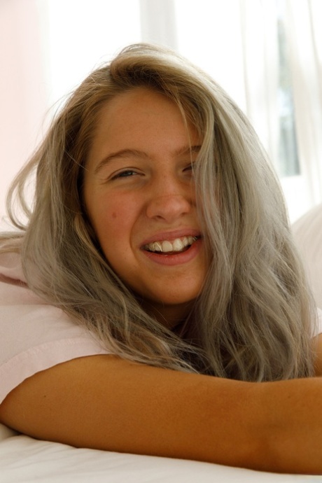 adolescent bronzé pornographique nu photos