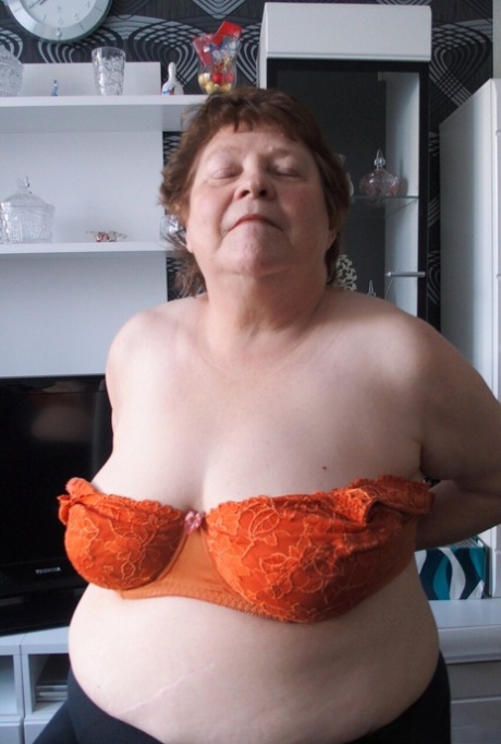 mamie seins tombants assez gratuit archive