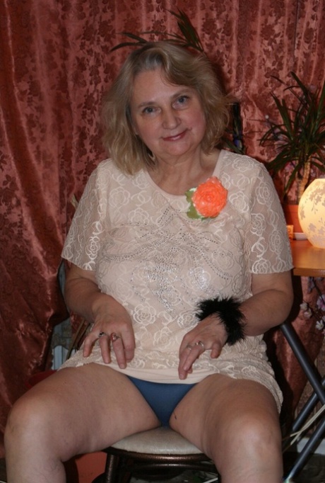 vacker mormor konst xxx gallerier