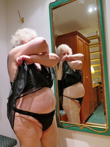 old fat granny hot naked photo
