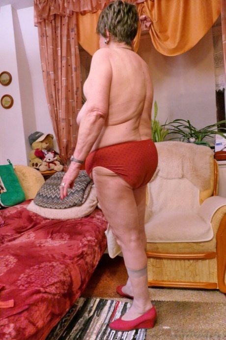 granny ass sexy pictures