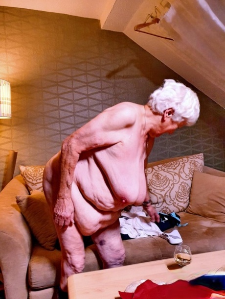 gilf potelée haut sexy des photos