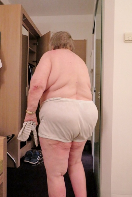big ass granny beautiful porn image